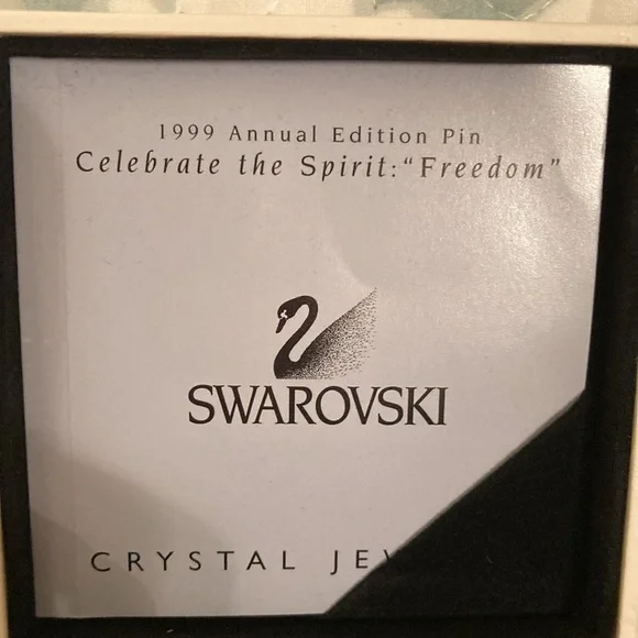 Swarovski Pin - Freedom Pin - Picture 9 of 9